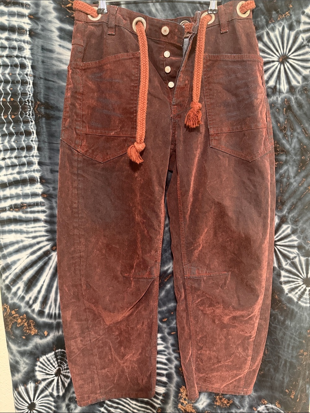 !!!!Free People Flocked Moxie Jeans!!!! Make offer!!